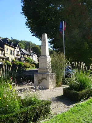 Monument aux morts du Bec-Hellouin