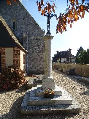 Calvaire du cimetière de Saint-Nicolas-du-Bosc