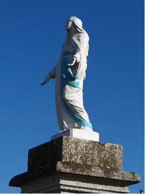 Statue de la Vierge de Chauvincourt-Provemont