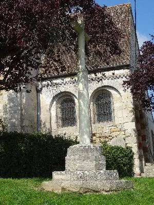 Calvaire de l'église de Bazincourt-sur-Epte
