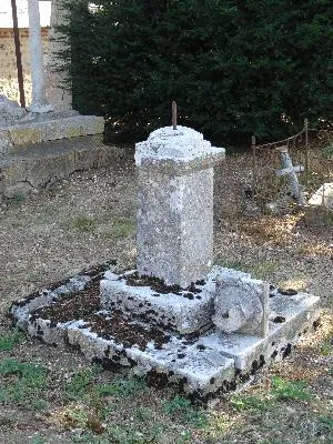 Ancien calvaire du cimetière de Touffreville
