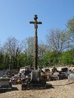 Calvaire du cimetière de Breux-sur-Avre