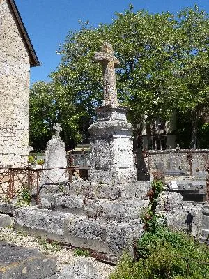 Calvaire du cimetière de Vascœuil