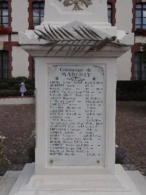 Monument aux morts de Marcilly-sur-Eure