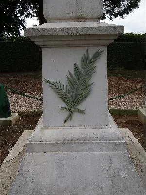 Monument aux morts de Saint-Ouen-de-Pontcheuil