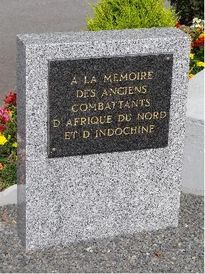 Monument aux morts de Montreuil-l'Argillé