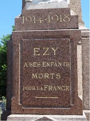 Monument aux morts d'Ézy-sur-Eure