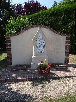 Monument aux morts de Louye