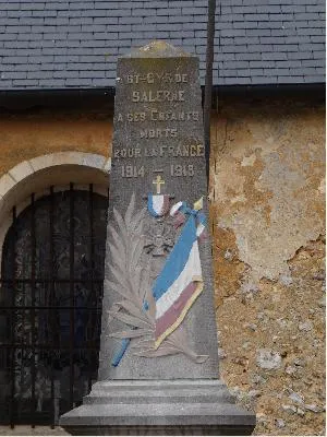 Monument aux morts de Saint-Cyr-de-Salerne