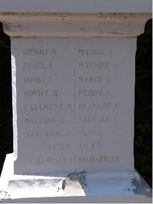 Monument aux morts de Chambord