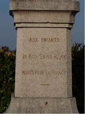 Monument aux morts de Bus-Saint-Rémy