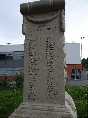 Monument aux morts de l'école militaire des Andelys