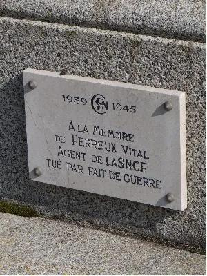 Plaque aux morts SNCF de Saint-Mards-de-Fresne