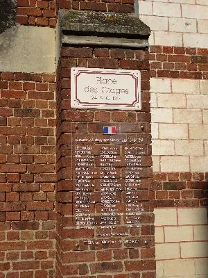 Plaque aux otages de Criquebeuf-sur-Seine