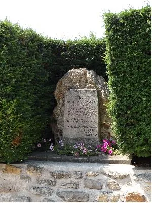 Monument aux combats du 9 et 10 juin 1940 de Courcelles-sur-Seine