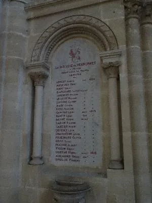 Plaque aux morts de l'église Saint-Nicolas de Vernonnet