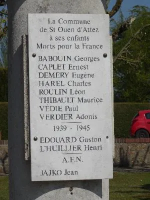 Monument aux morts de Saint-Ouen-d'Attez