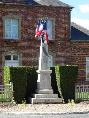 Monument aux morts du Tronquay