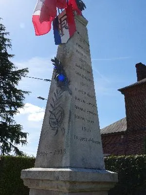 Monument aux morts du Tronquay