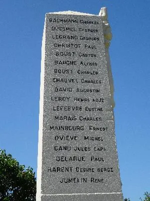 Monument aux morts des Hogues