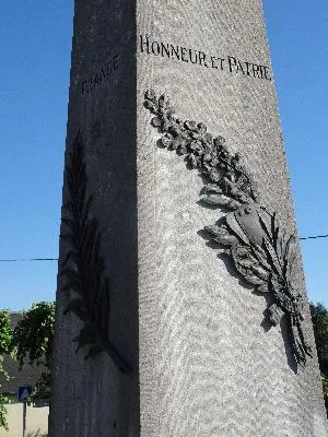 Monument aux morts de Bacqueville