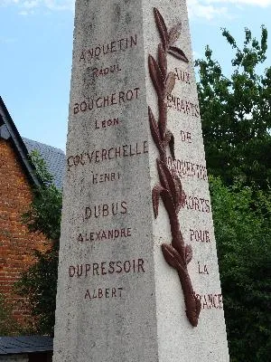 Monument aux morts de Bosquentin