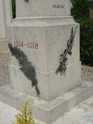 Monument aux morts de Bosquentin