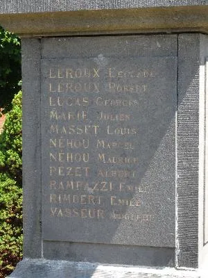 Monument aux morts de Longchamps