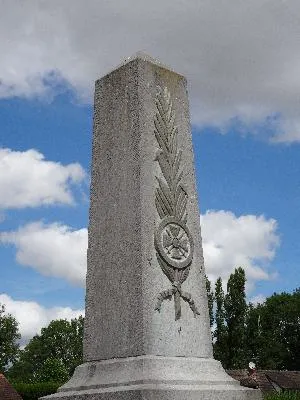 Monument aux Morts de Suzay