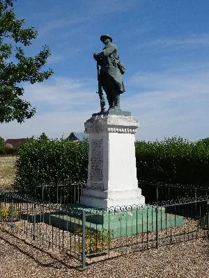 Monument aux morts de Garencières