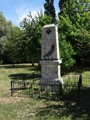 Monument aux morts de Serez