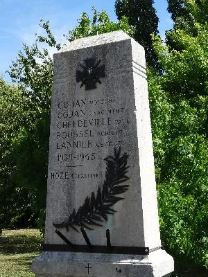 Monument aux morts de Serez