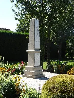 Monument aux morts de Saint-Pierre-des-Fleurs