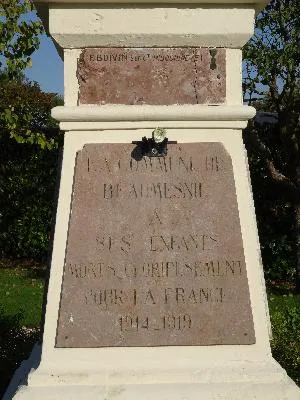 Monument aux morts de Beaumesnil