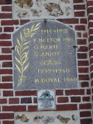 Monument aux morts de Corneville-la-Fouquetière