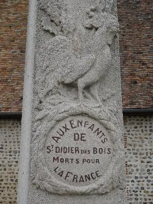 Monument aux morts de Saint-Didier-des-Bois