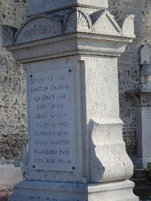 Monument aux morts de Grossœuvre