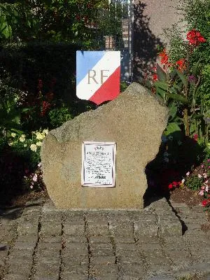 Monument Appel du 18 juin du Neubourg