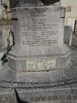 Monument au mort de Rugles