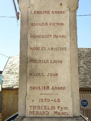 Monument aux morts de Breuilpont