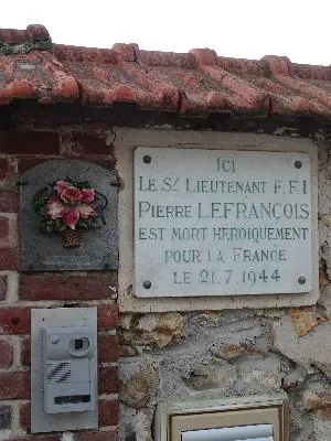 Plaque Pierre Lefrançois à Évreux