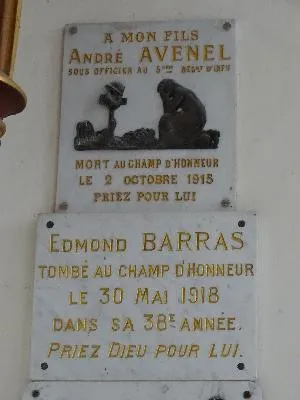 Plaques aux morts de l'Église de l'Assomption à Douville-sur-Andelle