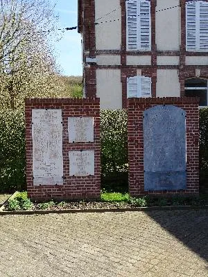 Monument aux morts de Navarre à Évreux