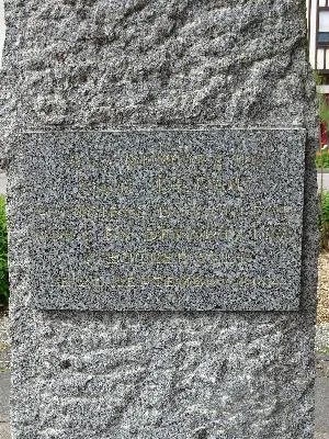 Monument Paul Derou à Bernay