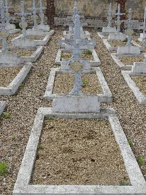 Carré militaire du Cimetière Sainte-Croix à Bernay