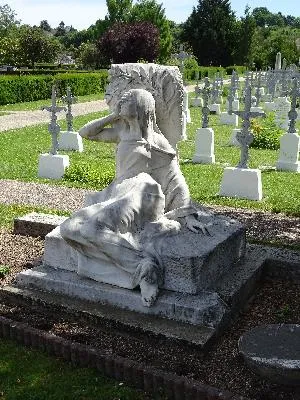 Monument aux victimes des bombardements d'Évreux