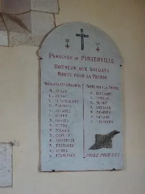 Plaque aux morts de l'Église de la Sainte-Trinité de Pinterville