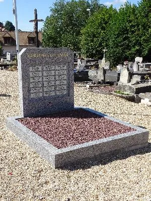 Tombe Morts pour la France de Gravigny