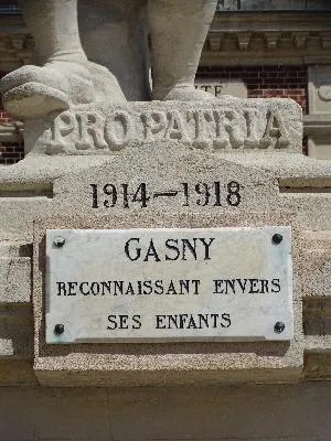 Monument aux Morts de Gasny