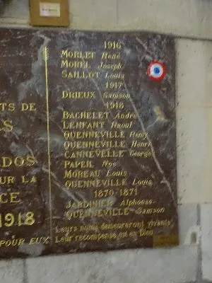 Plaques aux Morts de l'église Saint-Quentin de Poses